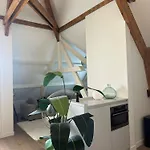 Beautiful Luxury Apartment Close To The Beach And City Centre