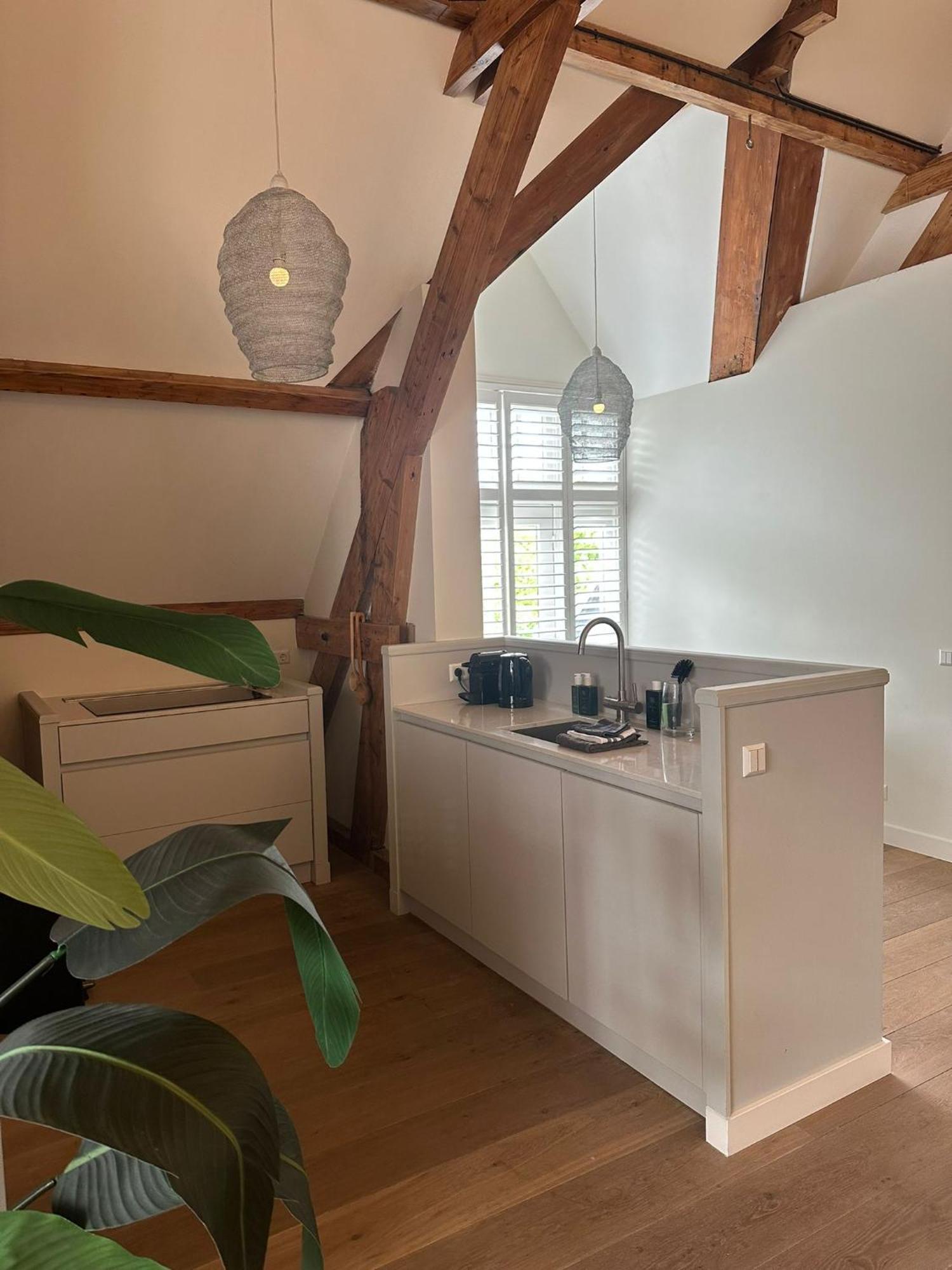 Beautiful Luxury Close To The And Centre Apartment Den Haag